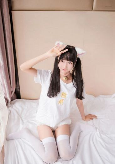 亚洲成熟老妇女毛茸茸的_4K高清视频播放