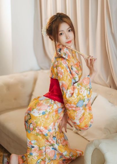 国产美女视频自拍_DVD迅雷电影在线