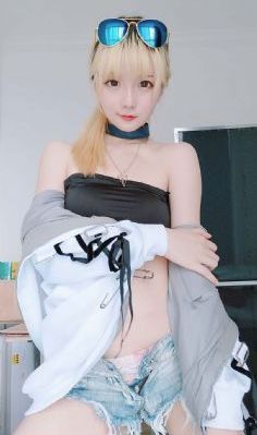 中文字幕中出_超清高清完整版播放