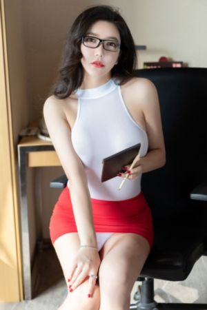 julia一区二区三区中文字幕_蓝光超清免费观看