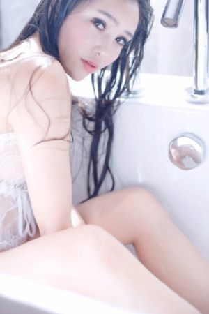 午夜丝袜美腿福利视频在线看_1080P全集免费播放