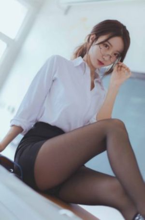 亚洲一三区综合激情之深深爱_BD国语全集在线观看