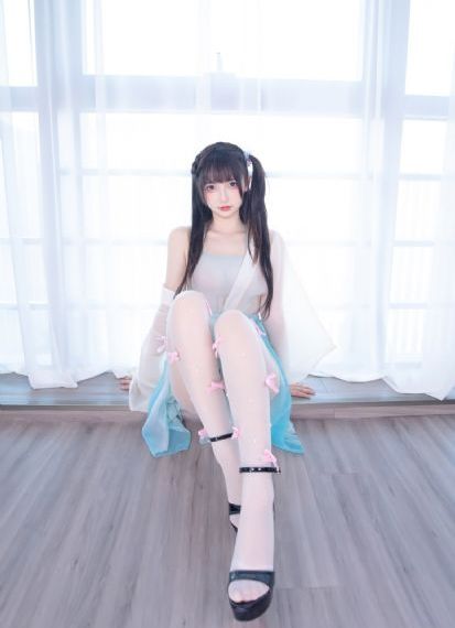 日韩一卡二卡三卡_高清完整版免费在线观看