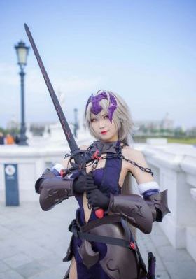 欧美极品少妇xbxb性爽爽视频_高清高清在线观看