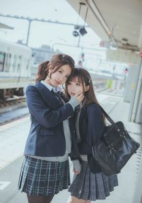 素人fc2av清纯18岁_最近手机在线观看