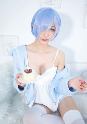 日韩软情欲美女电影免费观看高_BD国语完整视频观看